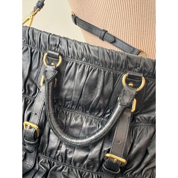 PRADA Nappa Gaufre Handbag Black Gold Leather Crossbody Strap Tote Bag Large - Picture 6 of 13